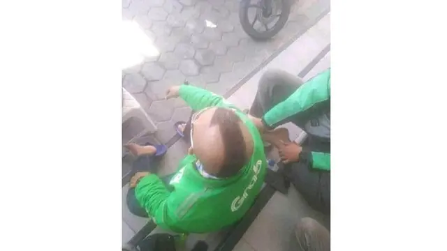 5 Gaya Rambut Driver Ojek Online Ini Bikin Geleng Kepala