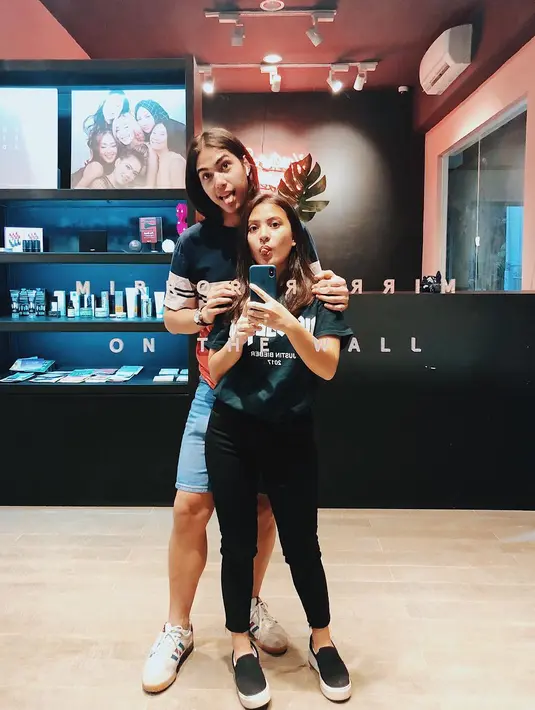 (Instagram/elelrumi)