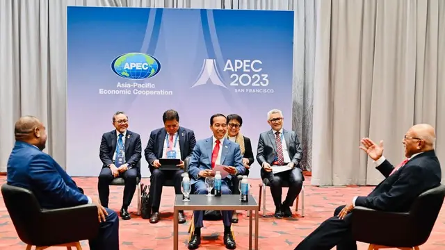 Bertemu PM Fiji-Papua Nugini, Jokowi Tegaskan Komitmen Indonesia Jadikan Pasifik Damai dan Stabil