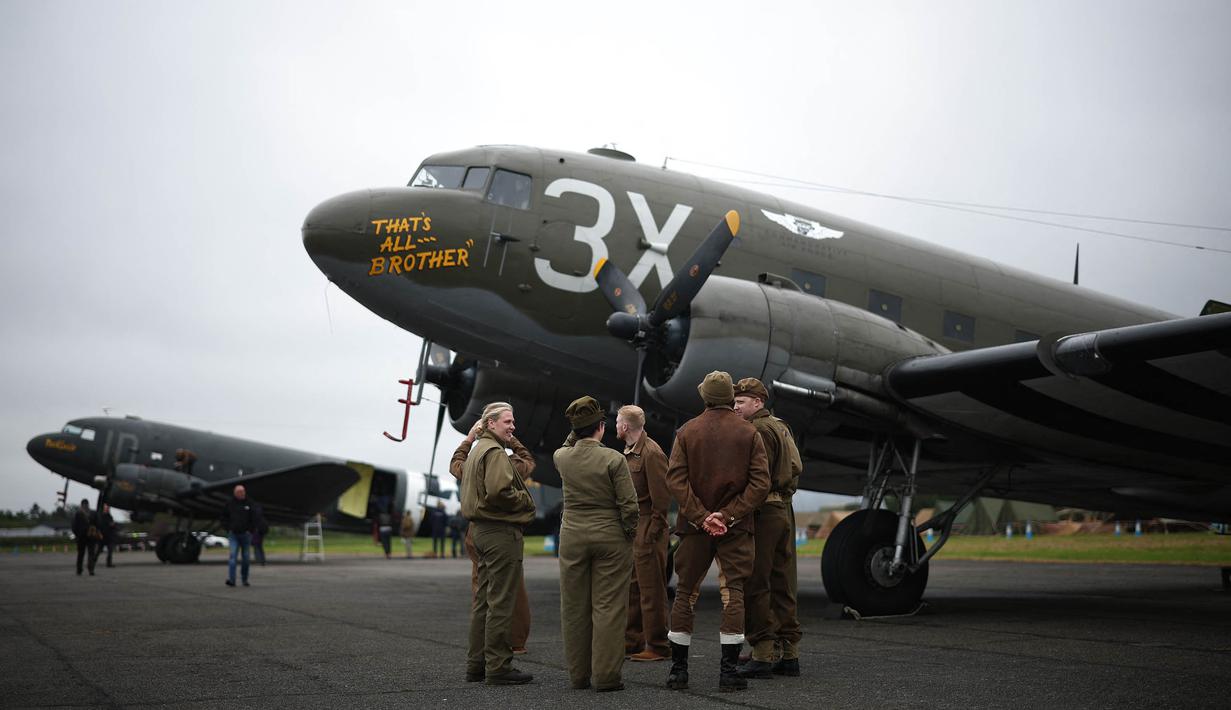 Sekutu menerjunkan 160 ribu tentara pada perang yang terjadi pada 6 Juni 1944 lalu. (HENRY NICHOLLS/AFP)