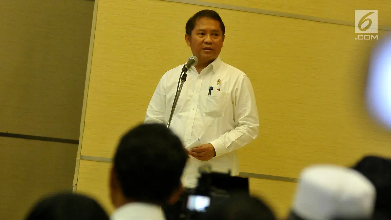 MUI Keluarkan Fatwa Tentang Media Sosial-Jakarta- Helmi Afandi-20170605-