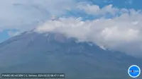 Gunung Semeru mengalami erupsi lagi pada Selasa (20/2/2024), pukul 08.46 WIB. (Liputan6.com/ Dok PVMBG)