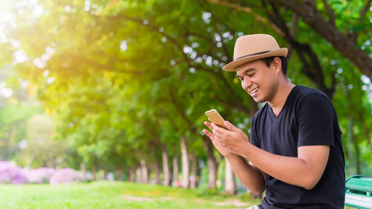 Hadapi Liburan Akhir Tahun, Siapkan Destinasi Ciamik Hingga Paket Freedom Internet