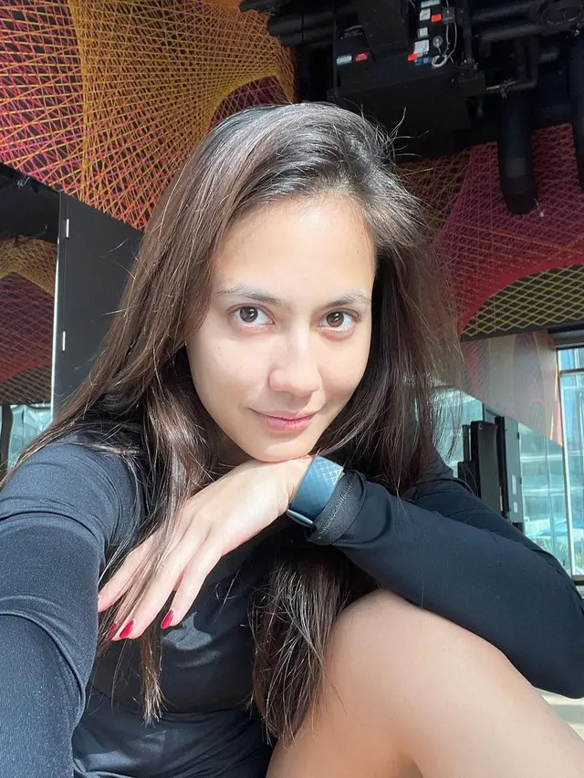 7 Pesona Pevita Pearce Tanpa Makeup, Banjir Pujian
