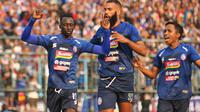 Arema FC meraih kemenangan 4-0 atas PSS Sleman di Stadion Kanjuruhan, Kabupaten Malang, Selasa (24/9/2019). (Bola.com/Iwan Setiawan)