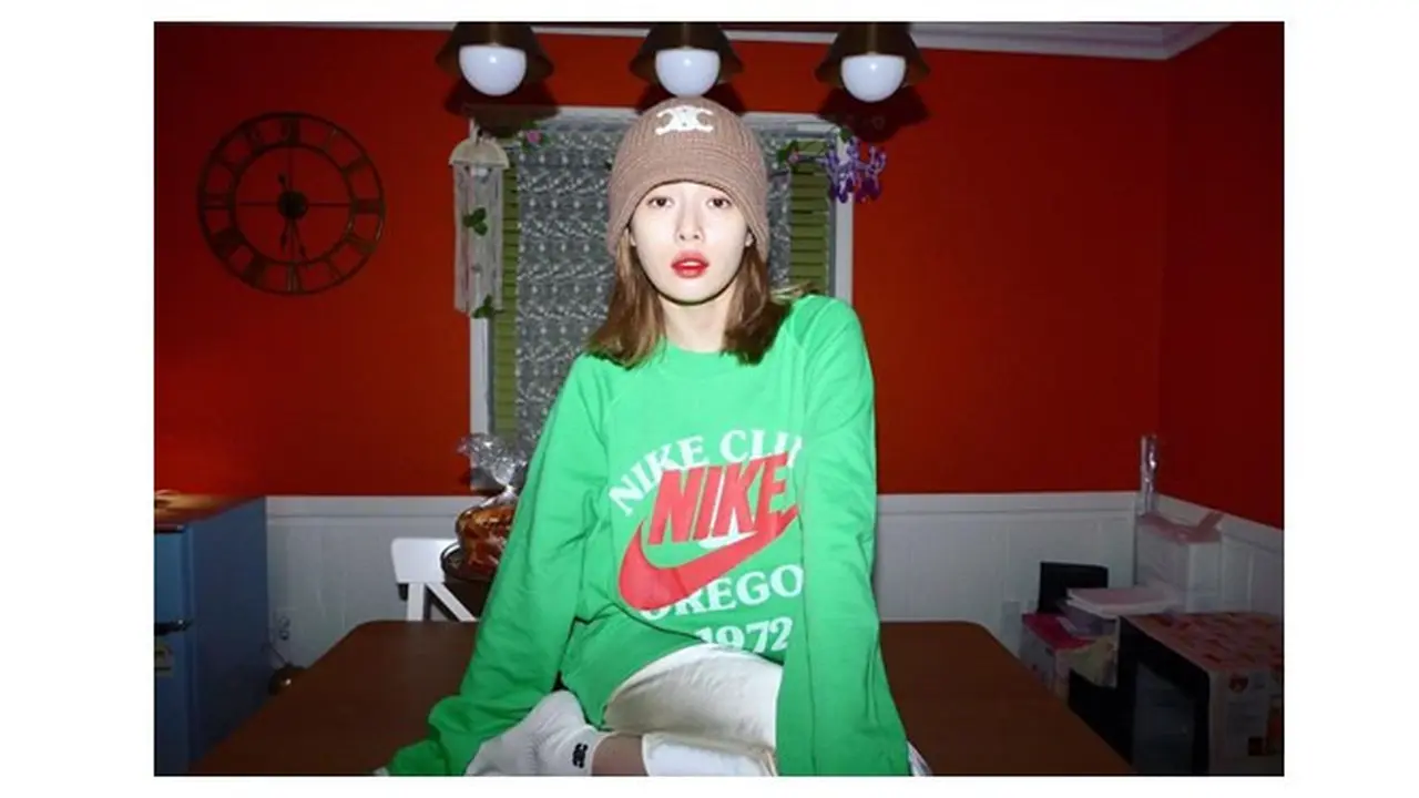 7 Potret HyunA, Resmi Dilamar DAWN Setelah 6 Tahun Pacaran