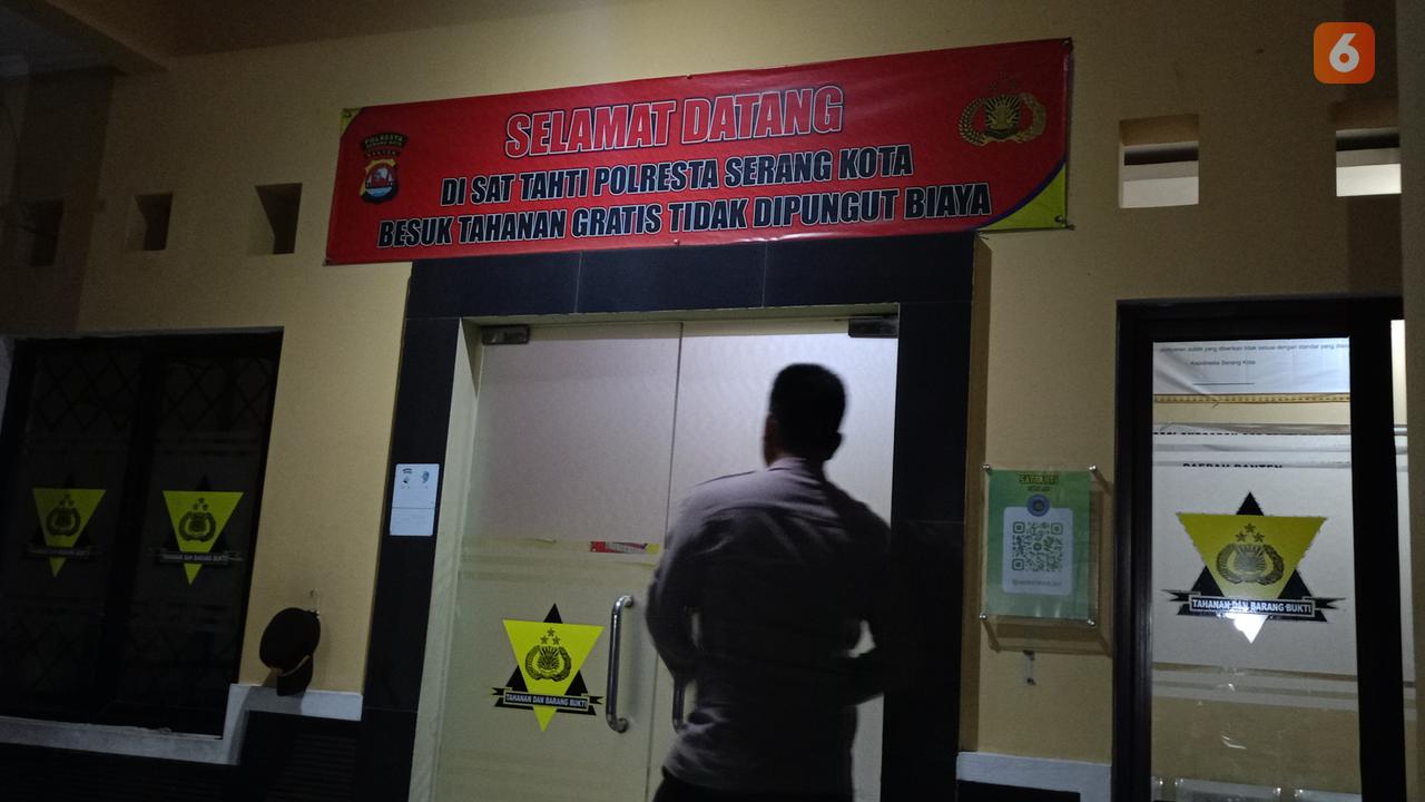 Ruangan Penjara Polresta Serkot. (Senin, 29/07/2024). (Yandhi Deslatama/Liputan6.com).