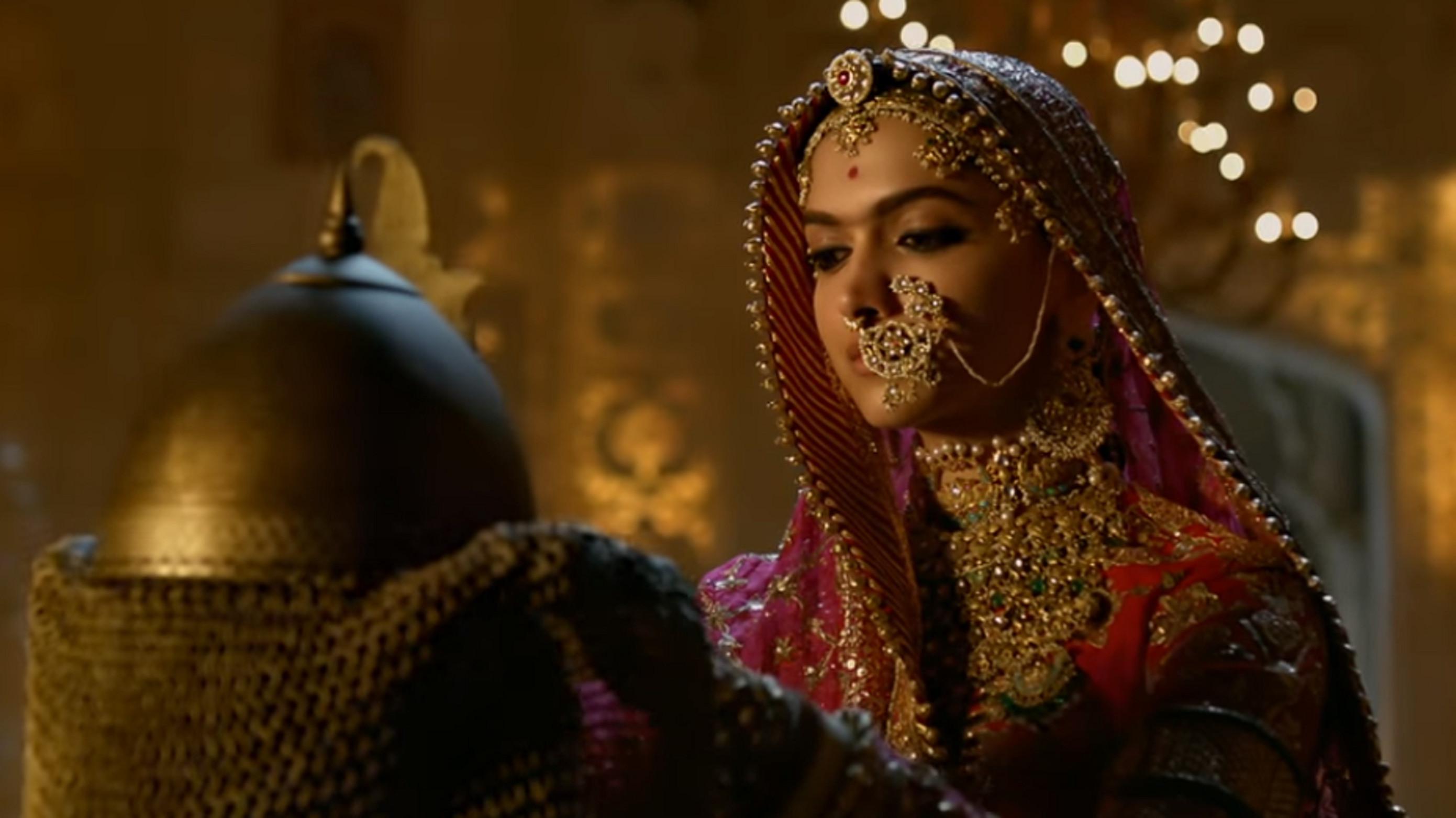 Deepika Padukone saat beraksi sebagai Padmavati (YouTube)