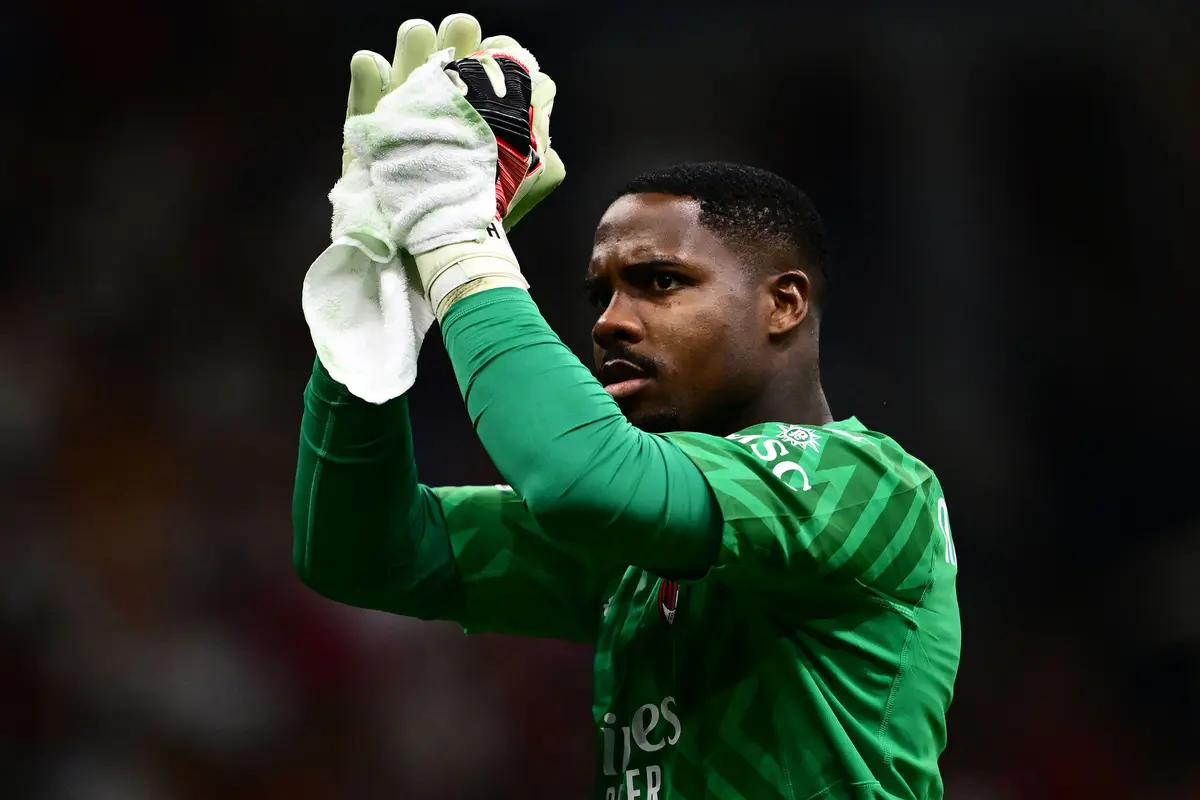 Foto: 5 Kiper Asing yang Buktikan Kualitasnya dengan Bawa Timnya Masuk 5 Besar Klasemen Sementara Serie A 2023/2024