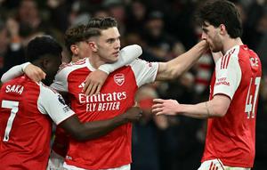 Arsenal berhasil meraih kemenangan 2-0 atas Everton pada laga pekan ke-30 Premier League di Stadion Emirates, Minggu (15/03/2026) dini hari WIB. Satu dari dua gol The Gunners dicetak Viktor Gyokeres pada menit ke-89. (AFP/Ben STANSALL)