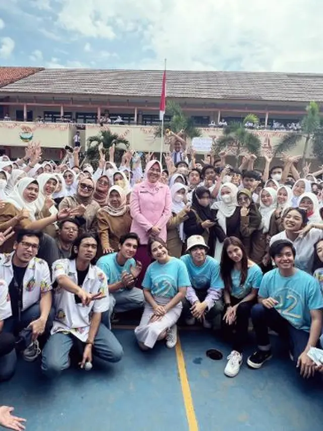 Prilly Latuconsina diajak menikah (Instagram/prillylatuconsina96)