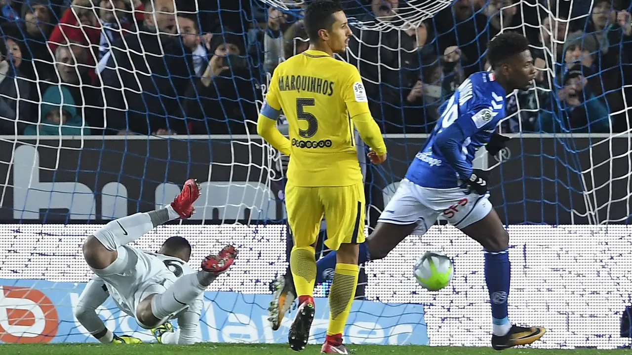 Strasbourg, PSG, Ligue 1