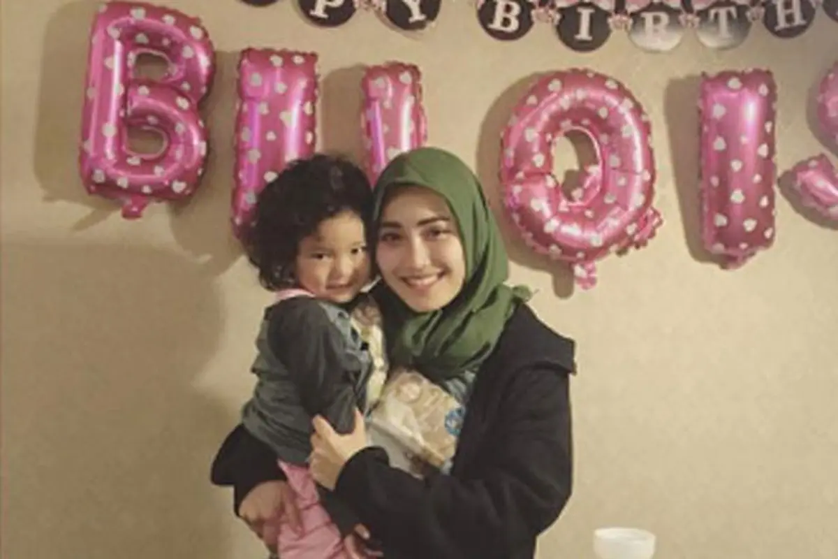 [Bintang] Ayu Ting Ting