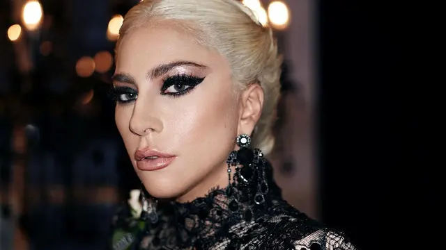 [Bintang] Lady Gaga