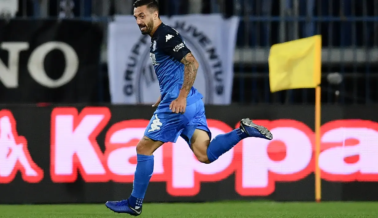 6. Francesco Caputo (Empoli FC) - 8 gol dan 1 assist (AFP/Marco Bertorello)