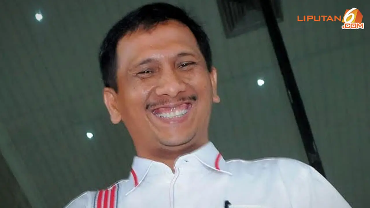 pasek-datangi-140128b.jpg
