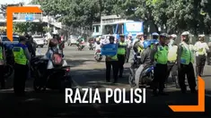 Hari ketiga operasi keselamatan jaya pelanggaran didominasi oleh pengendara sepeda motor. Polisi melakukan peneguran hingga penilangan.
