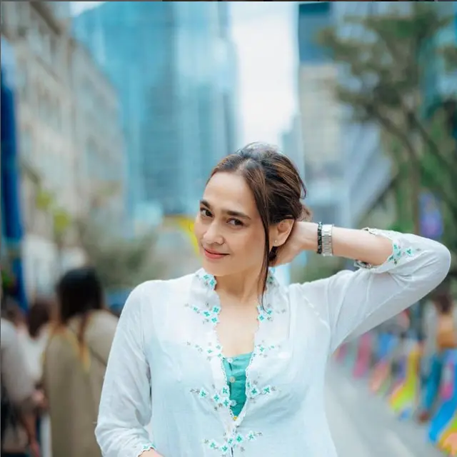 6 Artis yang Ditinggal Kekasih Meninggal, Momen Kebersamaan Jadi Kenangan