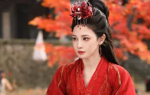 Peng Xiaoran Akui Sedang Dekat dengan Pria Bukan Selebriti