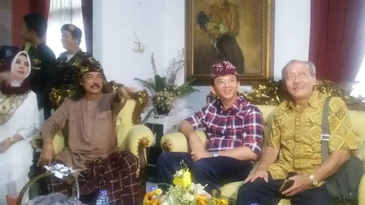 Ahok Sambangi Pondok Pesantren Gus Nuril