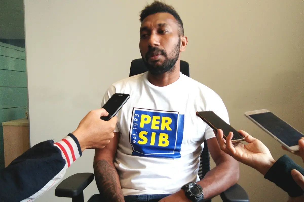 Patrich Wanggai resmi gabung Persib Bandung