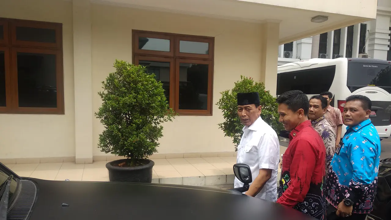 Mantan Menko Polhukam Wiranto, Jumat (13/12/2019).