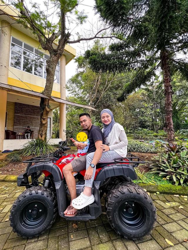 Akui CLBK, Ini 6 Potret Kedekatan Nathalie Holscher dan Mantan Pacarnya