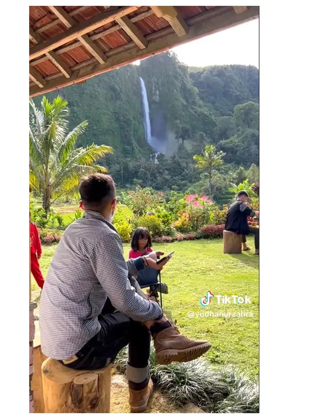 Usai Viral karena Pemandangan Indah, Ini 6 Potret Rumah Abah Jajang Ramai Dikunjungi