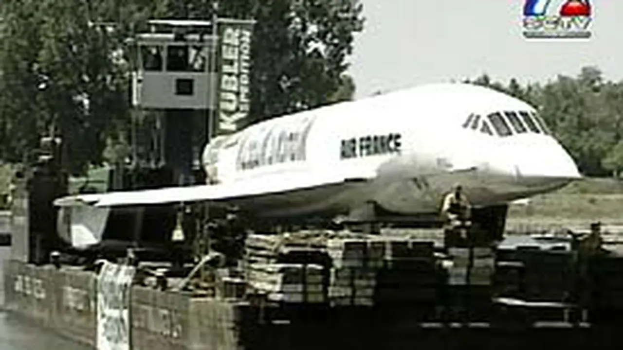 210703bLnConcorde.jpg