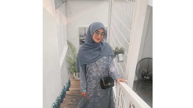 Mantap Berhijab, Ini 7 Potret Penampilan Terbaru Citra Kirana
