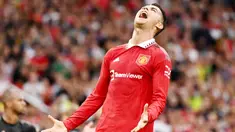 Megabintang asal Portugal ini masih melempem di Liga Inggris musim ini. Cristiano Ronaldo belum mampu menunjukkan ketajamannya sebagai juru gol untuk Setan Merah. Saat ini CR7 belum berhasil menyumbang gol untuk MU. (AFP/Oli Scarff)