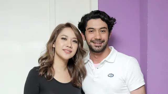 [Fimela] Bunga Citra Lestari dan Reza Rahadian