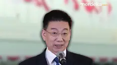 Duta Besar Korea Utara untuk Indonesia, Hong Kwang II menyampaikan beberapa sambutan, usai menerima surat kepercayaan dari Presiden Prabowo Subianto, Selasa (9/6). Hong Kwang II mengaku sudah mempersiapkan diri memberikan sambutannya dalam bahasa Indonesia.

Hong Kwang II mengatakan ada tradisi p...