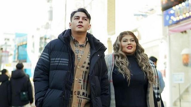 7 Potret Kebersamaan Shindy Samuel dan Suami