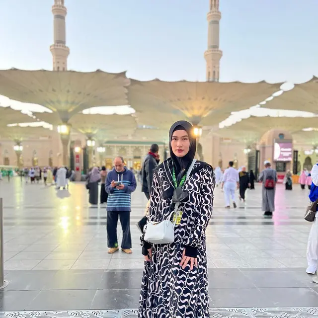 Potret Terbaru 6 Artis Wanita yang Sudah Lebih 5 Tahun Mualaf, Makin Religius