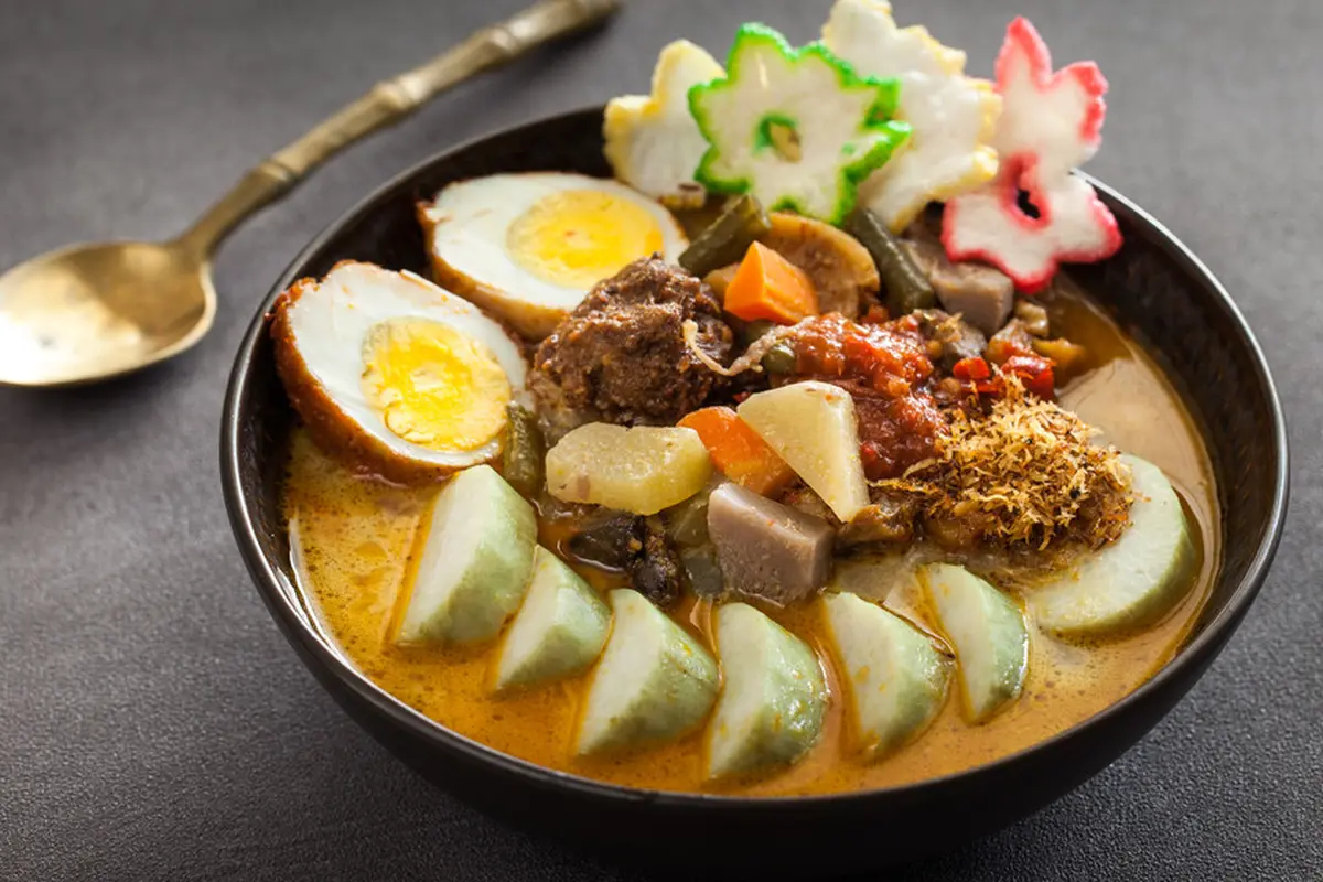 lontong sayur medan