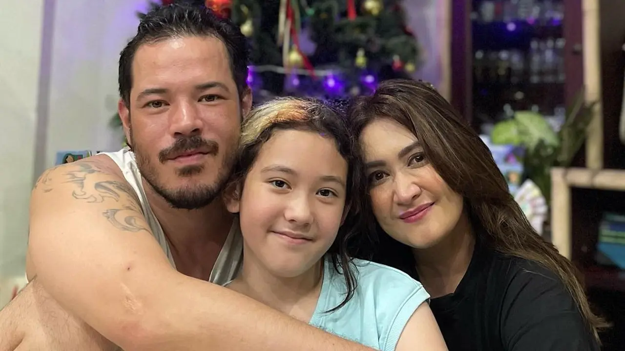 Nafa Urbach dan Zack Lee