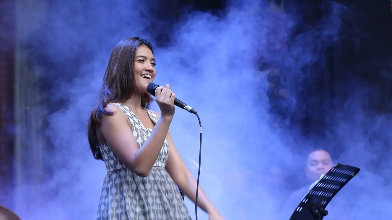 [Bintang] Monita Tahalea
