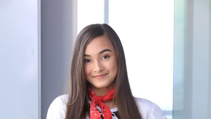 [Bintang] Caitlin Halderman