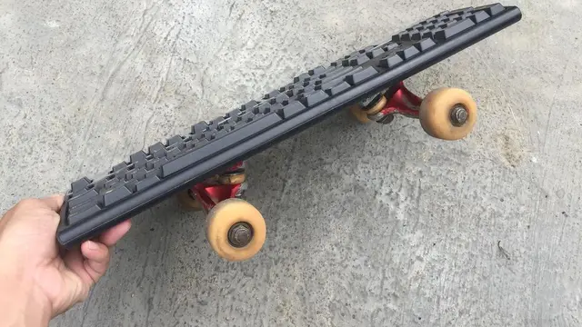 7 Potret Kreasi Skateboard dengan Desain Unik Ini Tampil Anti-Maintstream