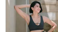 Aghniny juga terlihat sering membagikan momennya saat berolahraga. Di sini ia berpose mengenakan set sport bra dengan legging hitam yang serasi. Foto: Instagram.