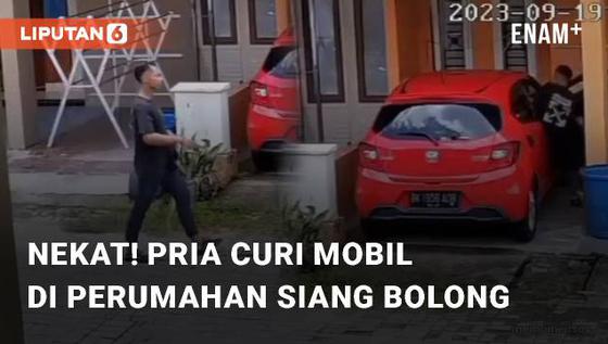 VIDEO: Viral Aksi Nekat Pria Curi Mobil di Perumahan Siang Bolong