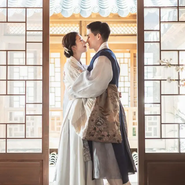 Gelar Pernikahan di Bali, Ini 8 Potret Prewedding Sunny Dahye dan Chris