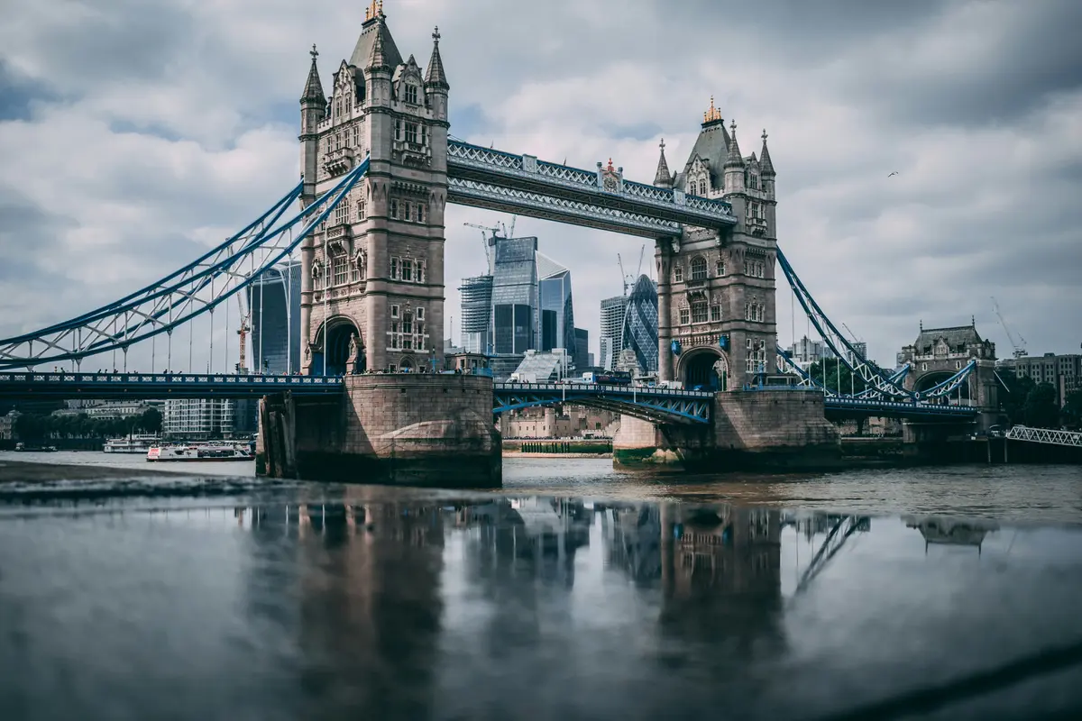 London Bridge