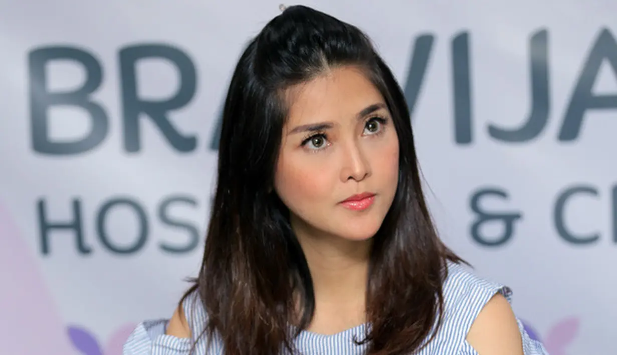 Sang suami tak mempermasalahkan jika berat badan Eva Anindita menjadi naik. Yang penting, Eva dapat memberikan keturunan untuk sang suami. (Deki Prayoga/Bintang.com)