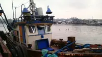 Kapal ikan asal Filipina berhasil ditangkap (Dian Kurniawan/Liputan6.com)