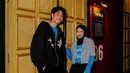 Cinta dalam Ikhlas merupakan film ketiganya, chemistry Adhisty Zara dan Abun Sungkar tentunya sudah terbentuk. Lantaran disebut cocok di film Cinta dalam Ikhlas, bintang web series Dikta & Hukum dan Live with My Ketos ini didoakan berjodoh oleh netizen. Meski ramai didoakan berjodoh oleh netizen, Adhisty Zara dan Abun Sungkar menanggapinya dengan santai. (Liputan6.com/IG/@zaraadhsty)