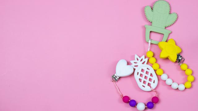 Ilustrasi aksesoris anak SD