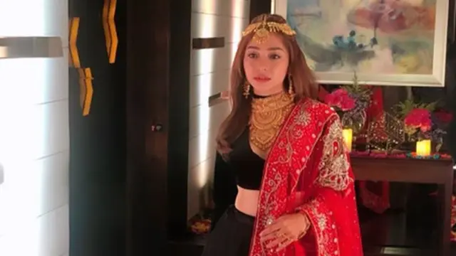 6 Potret Beda Gaya Nikita Willy Saat Diwali 2019 Vs 2022, Kini Sudah Jadi Ibu