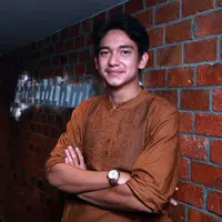 Adipati Dolken (Deki Prayoga/Bintang.com)